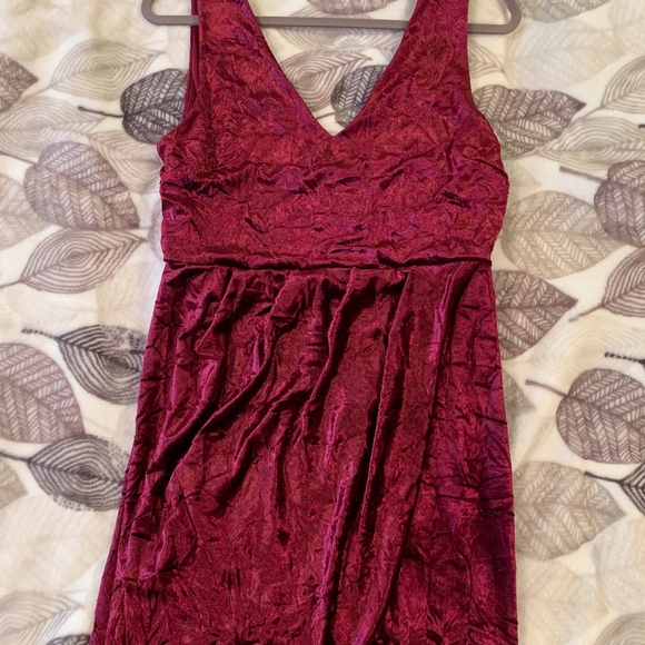 Red Velvet Cocktail Dress - Picture 3 of 3